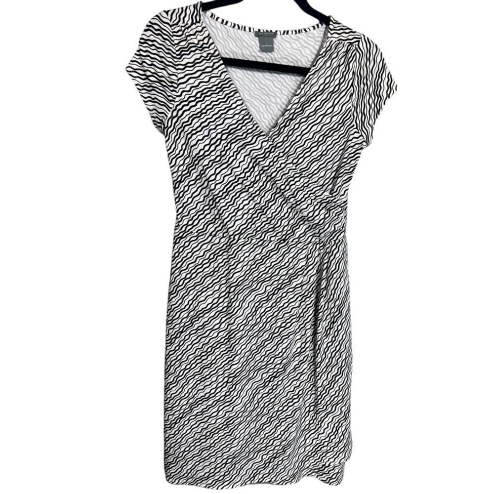 Ann Taylor Wavy Print Faux Wrap Career Work Office Wear Dress Black White Size 2